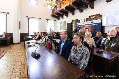 zdjęcie z rozdania promes na realizację program&oacute;w społecznych, fot. Grzegorz Bukała, Urząd Miasta Rzeszowa